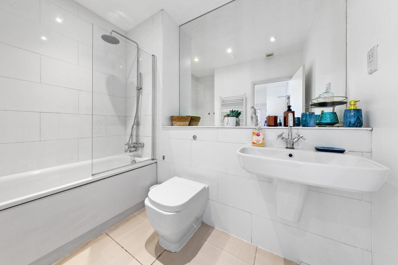 Lavish 3 Bedroom Flat In Mayfair London Hy4 ภายนอก รูปภาพ